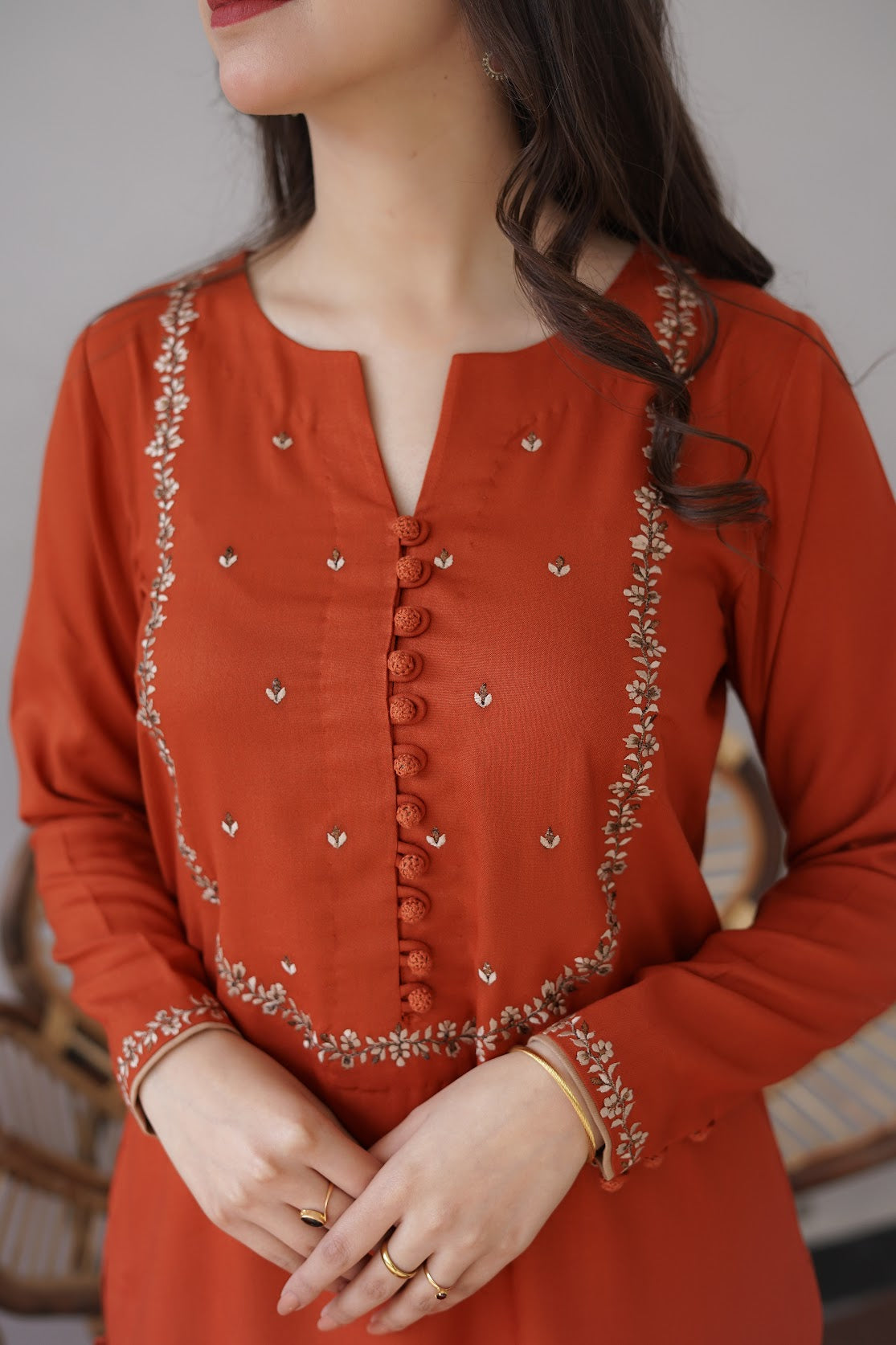 GINGER WINTER 2026 EMBROIDERED DHANAK 3PC WITH PASHMINA SHAWL