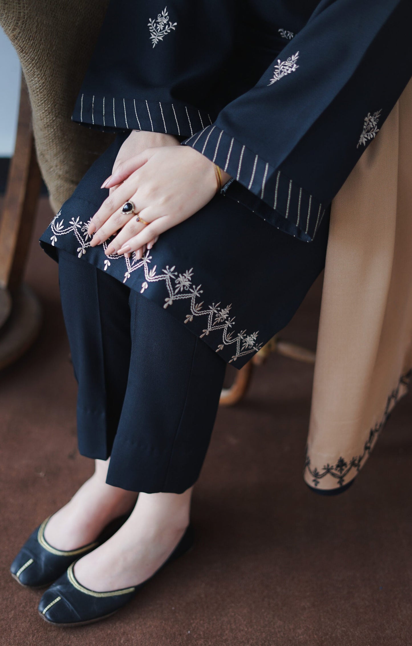 COFFEE WINTER 2026 EMBROIDERED DHANAK 3PC WITH EMBROIDERED DHANAK SHAWL