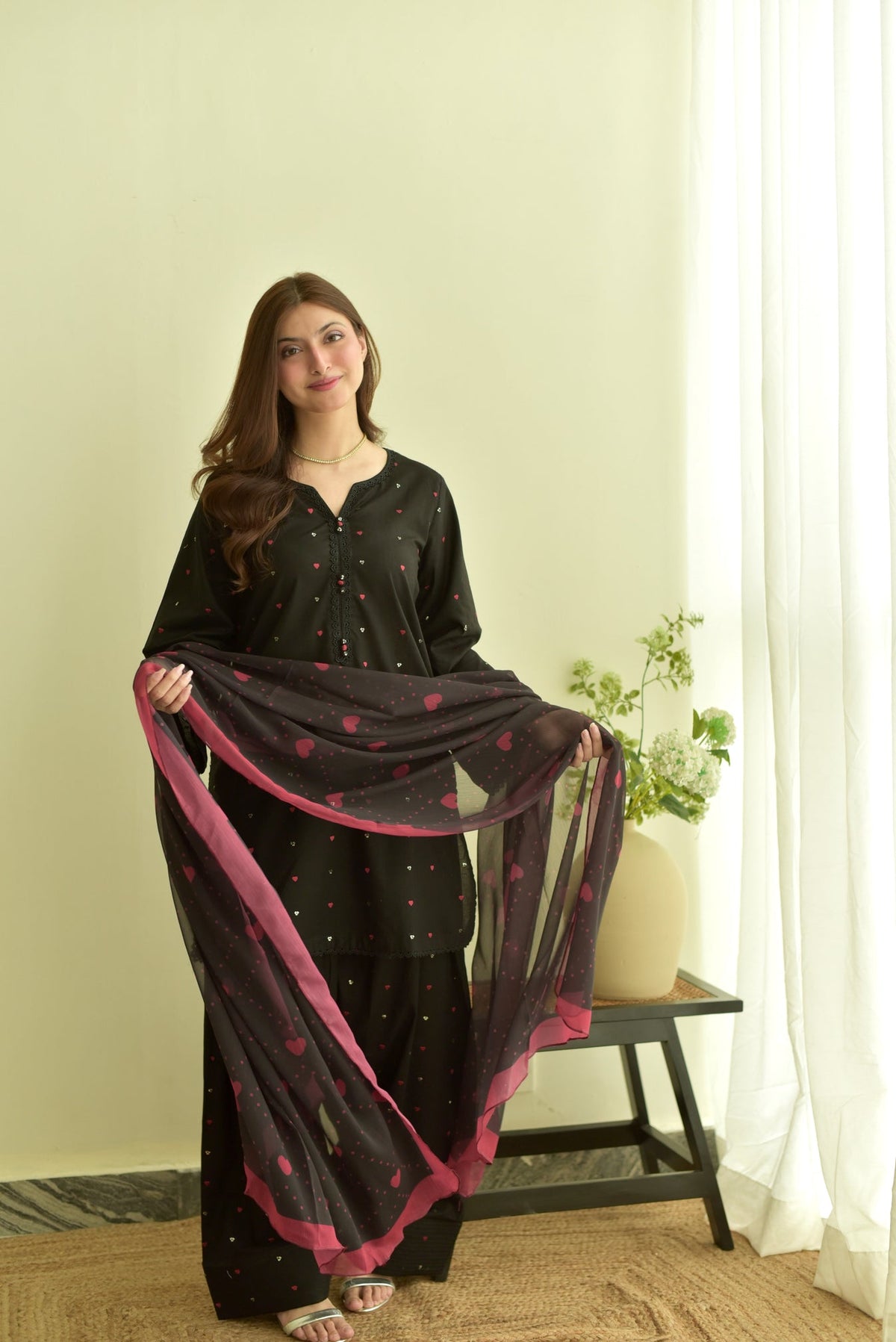 BLACK HEART WINTER 2026 EMBROIDERED DHANAK 3PC WITH PASHMINA SHAWL