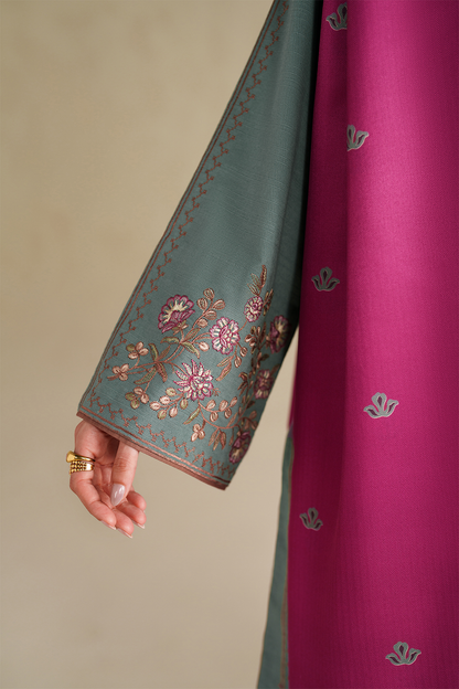 IZNIK WINTER 2026 EMBROIDERED DHANAK 3PC WITH PASHMINA WOOL SHAWL