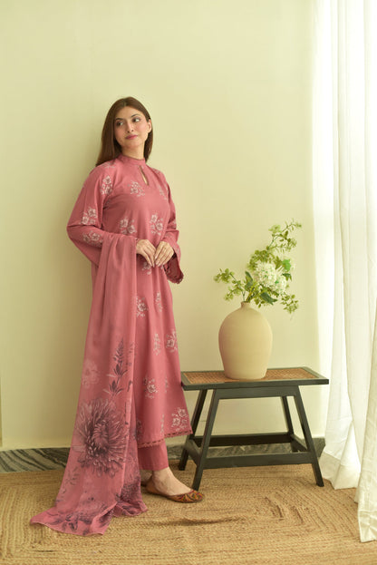 ZIMAL WINTER 2026 EMBROIDERED DHANAK 3PC WITH PASHMINA WOOL SHAWL