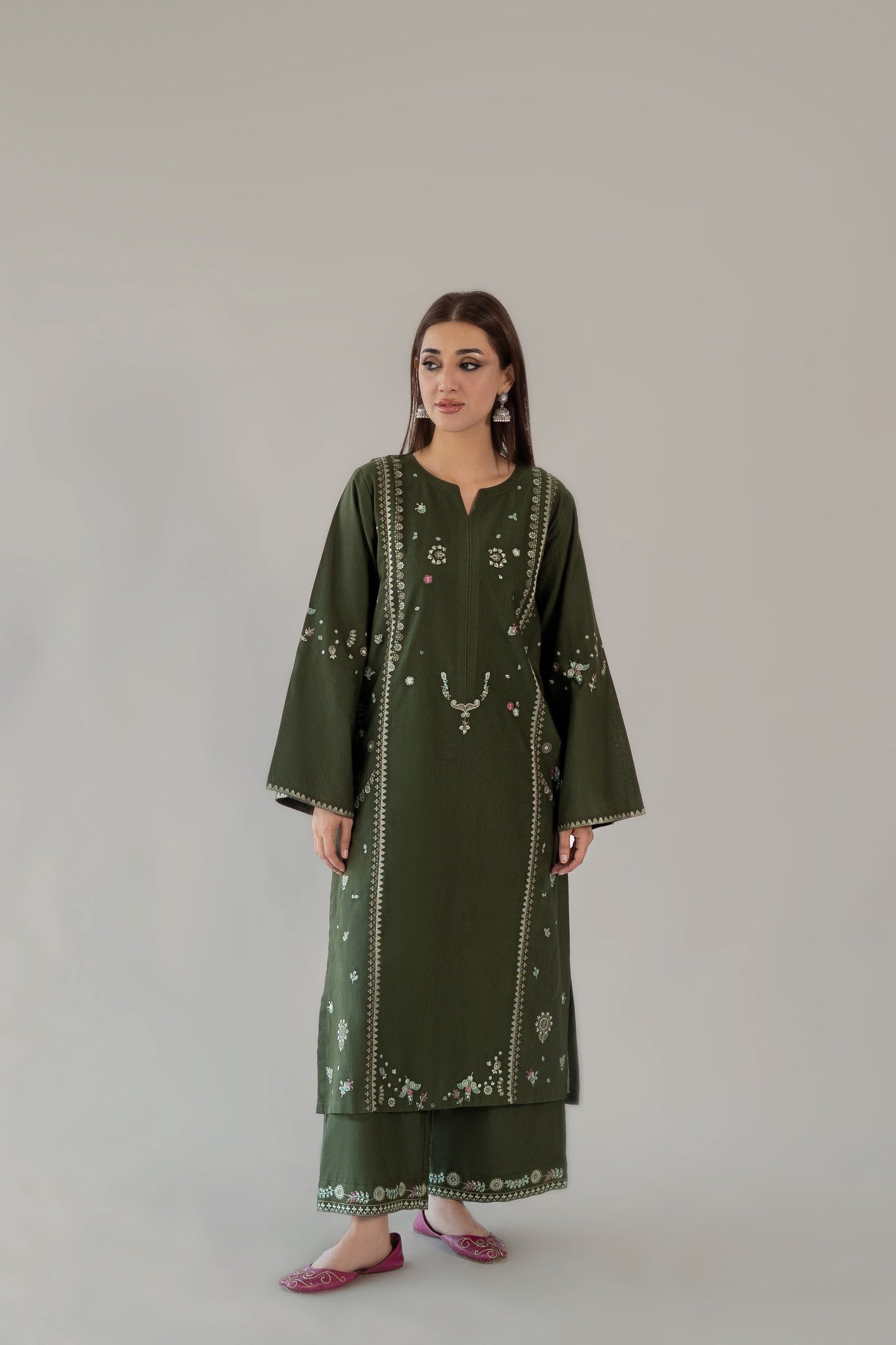 MARISSA WINTER 2026 EMBROIDERED DHANAK 3PC WITH PRINTED PASHMINA SHAWL