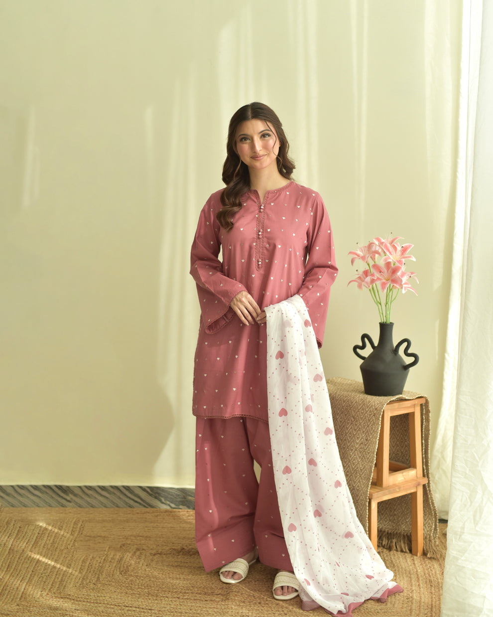 PINK HEART SUMMER SPECIAL'S UNSTICHED EMBROIDERED LAWN 3PC WITH CHIFFON DUPPATA