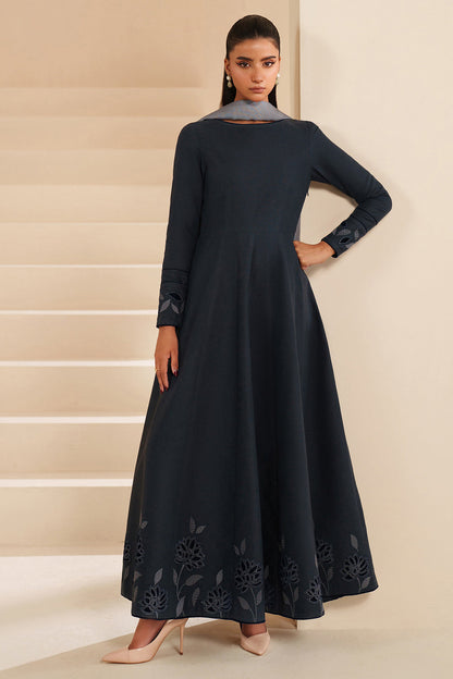 IZNIK WINTER 2026 EMBROIDERED UNSTICHED DHANAK 3PC WITH PASHMINA SHAWL