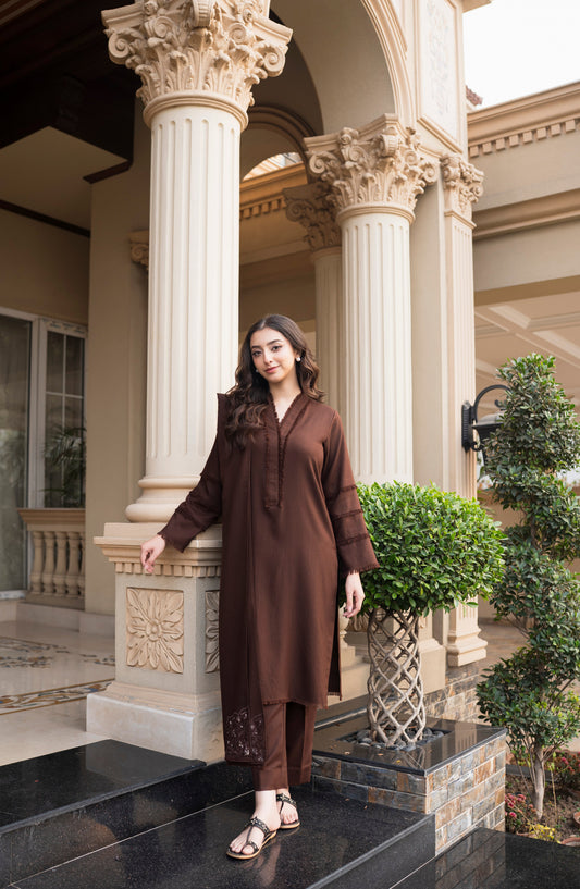 MOCHA WINTER 2026 EMBROIDERED UNSTICHED DHANAK 3PC WITH EMBROIDERED DHANAK SHAWL