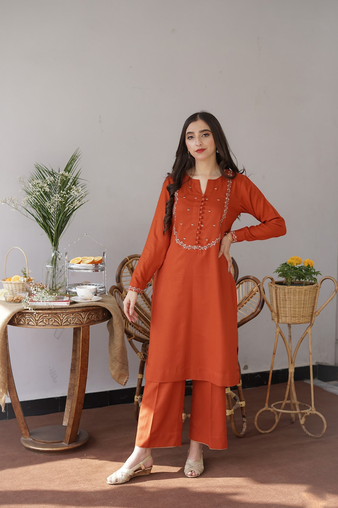 GINGER WINTER 2026 EMBROIDERED DHANAK 3PC WITH PASHMINA SHAWL