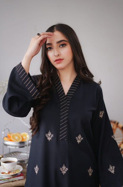 COFFEE WINTER 2026 EMBROIDERED DHANAK 3PC WITH EMBROIDERED DHANAK SHAWL