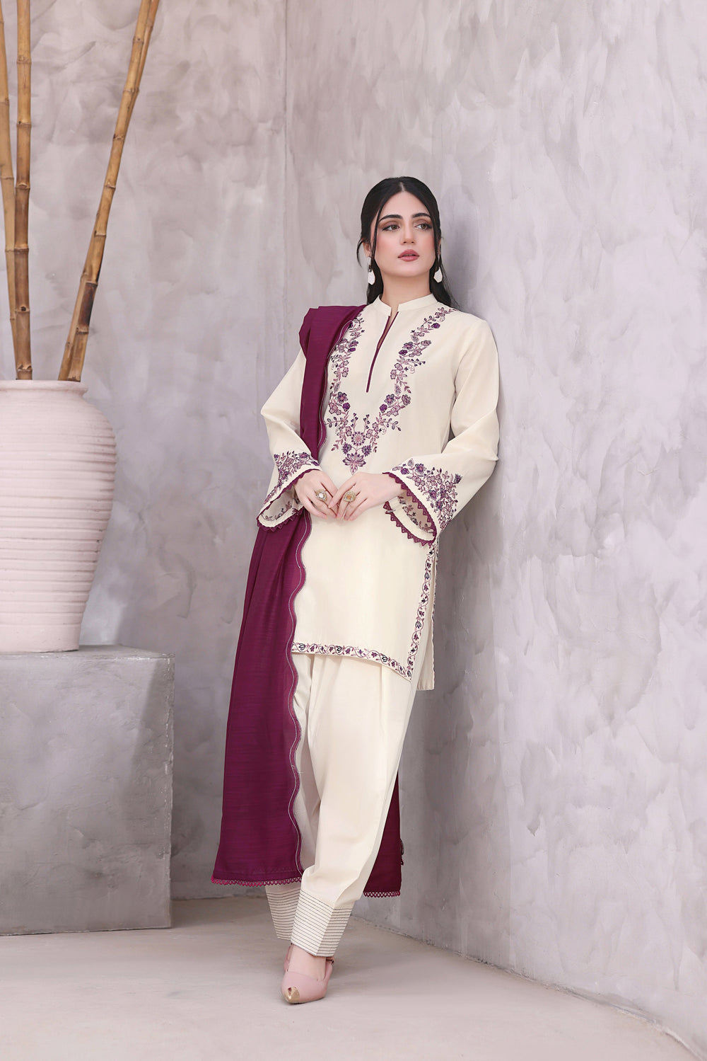 GARDENIA SUMMER SPECIAL'S UNSTICHED EMBROIDERED LAWN 3PC WITH CHIFFON DUPPATA