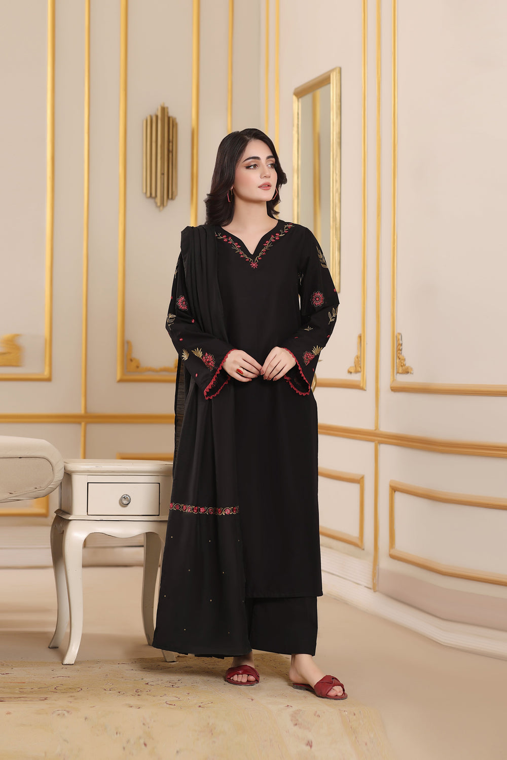 MOON WINTER 2026 EMBROIDERED DHANAK 3PC WITH DHANAK SHAWL