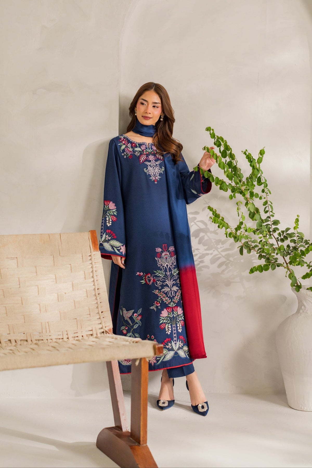 TINA WINTER 2026 EMBROIDERED DHANAK 3PC WITH PASHMINA SHAWL