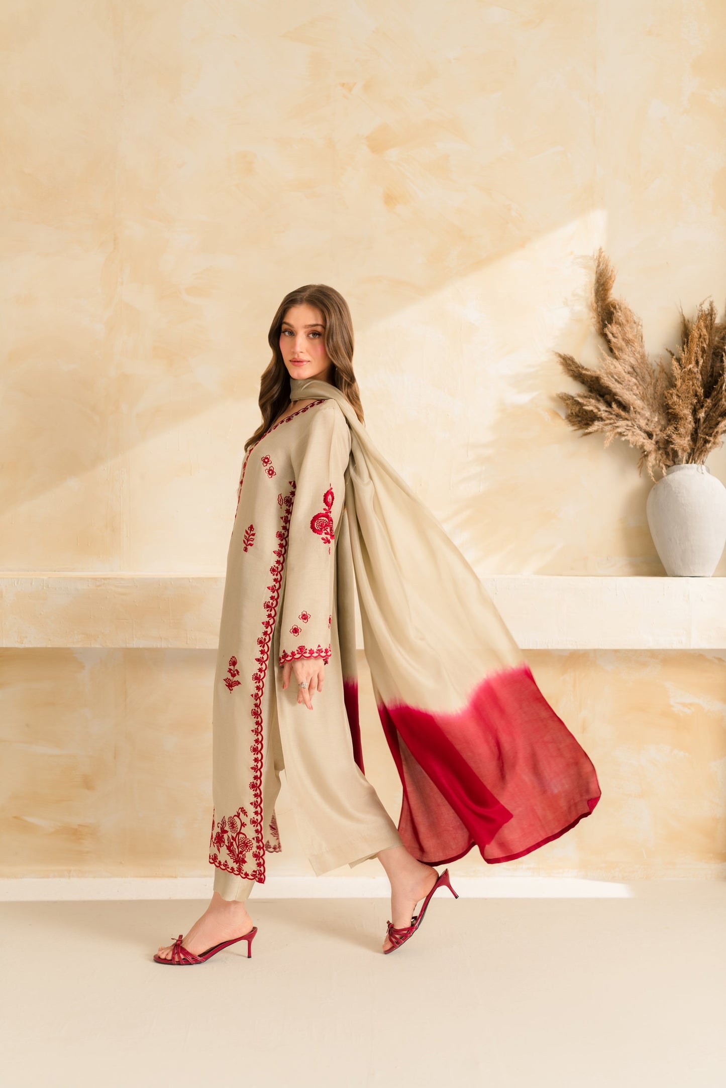 DILNAZ WINTER 2026 EMBROIDERED DHANAK 3PC WITH DHANAK SHAWL