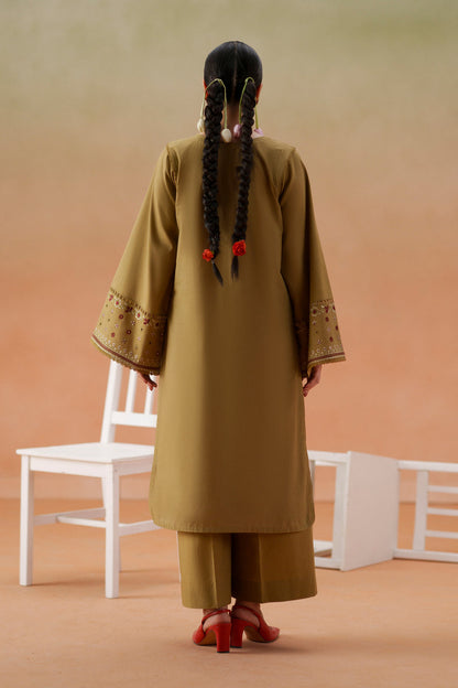 LONA WINTER 2026 EMBROIDERED DHANAK 3PC WITH PASHIMINA SHAWL