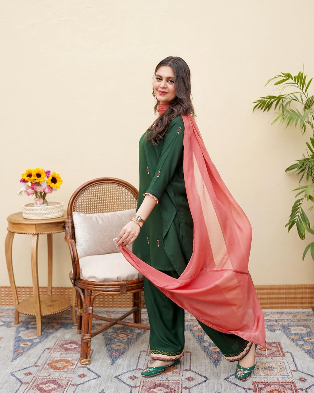 HASENA WINTER 2026 EMBROIDERED DHANAK 3PC WITH DHANAK SHAWL