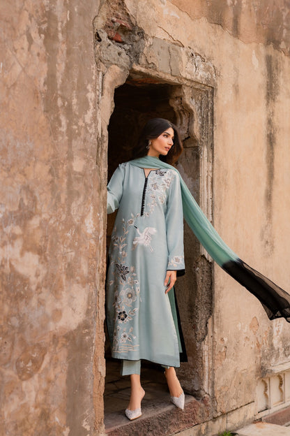 REWA WINTER 2026 EMBROIDERED DHANAK 3PC WITH DOUBLE TONE PASHMINA SHAWL