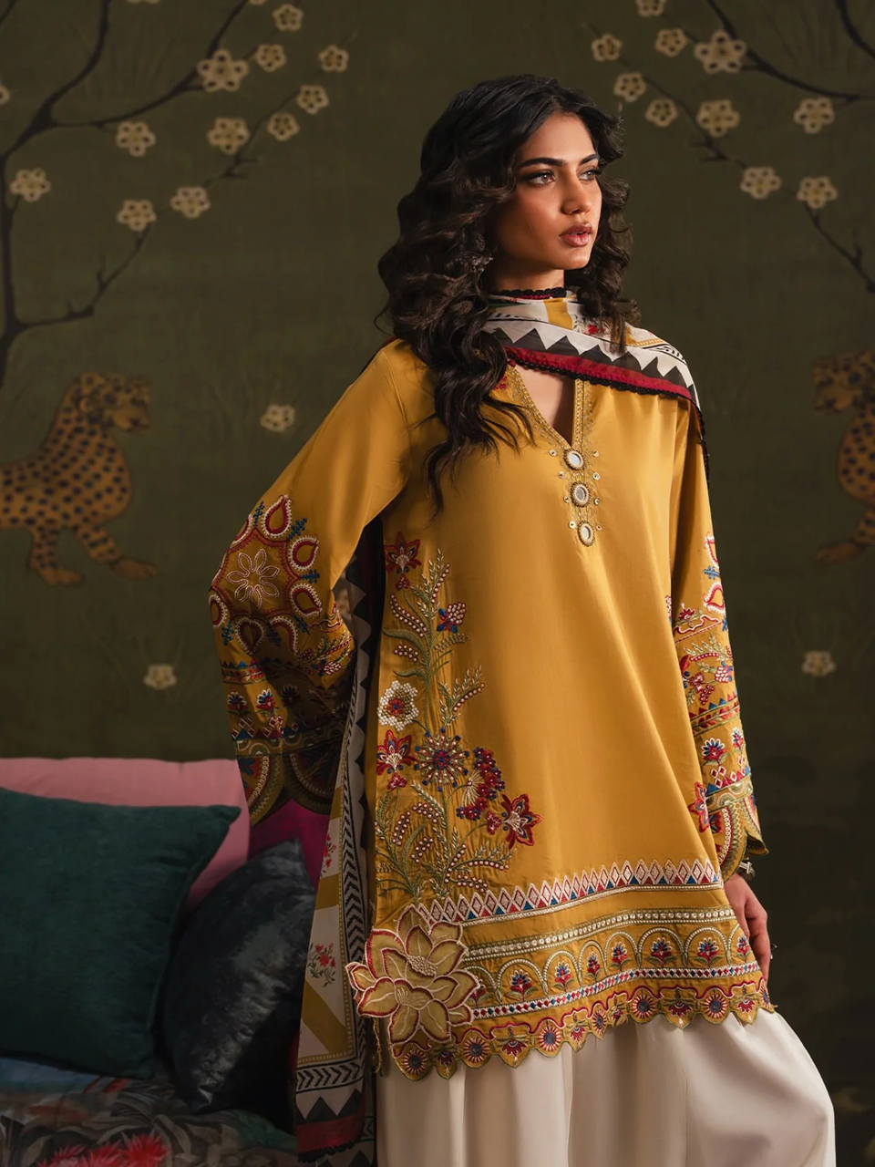 ETHNIC WINTER 2026 EMBROIDERED DHANAK 3PC WITH COTRAI PRINT SHAWL