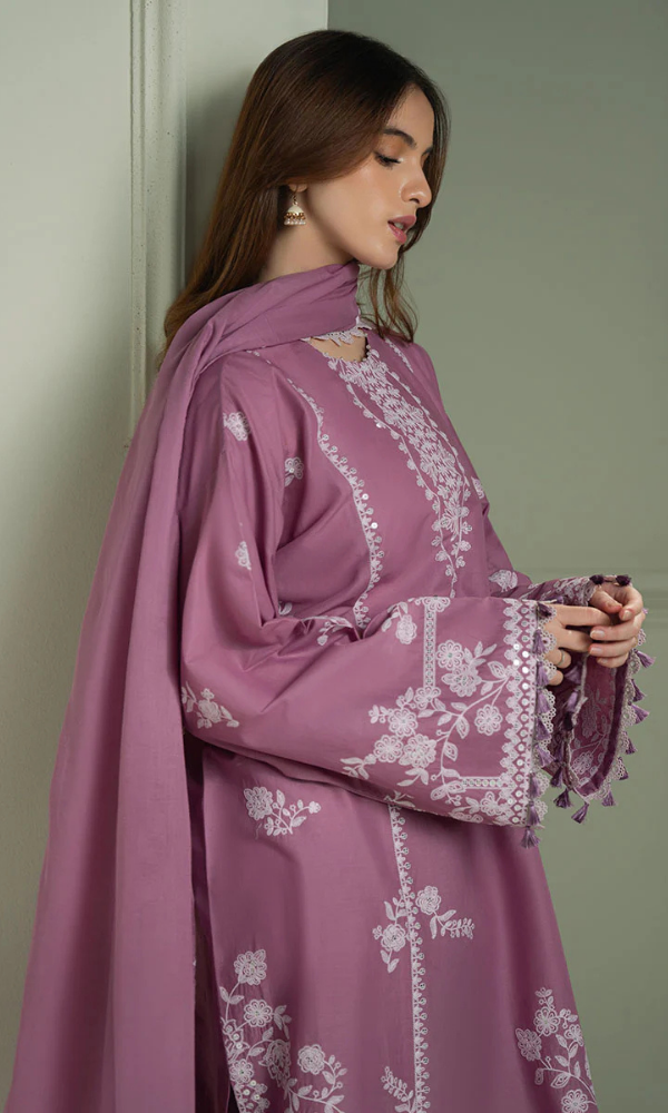 CROSS STITCH WINTER 2026 EMBROIDERED UNSTITCHED DHANAK 3PC WITH EMBROIDERED DHANAK SHAWL